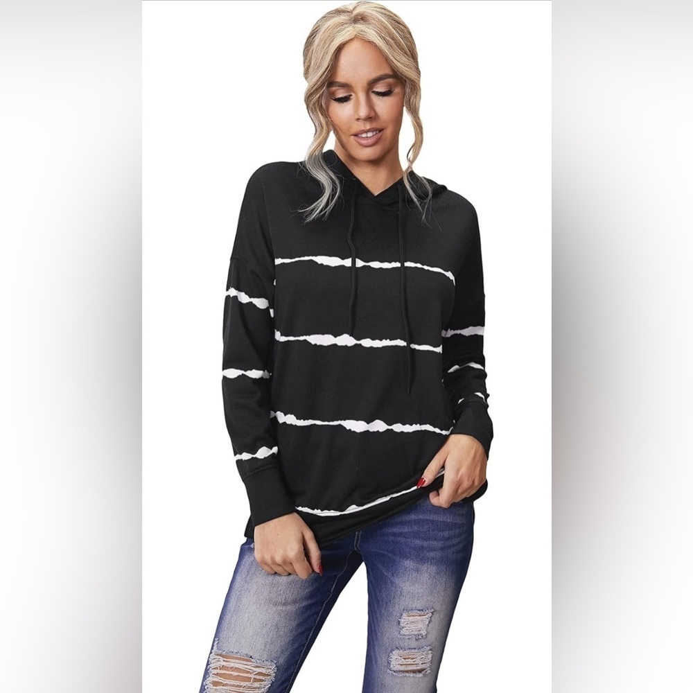 NWOT - ONLYGO Women's Tie Dye Striped Long Sleeve Hooded Sweatshirt SIZE: LARGE